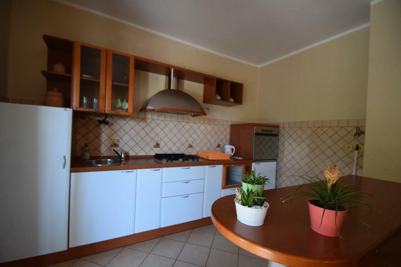 Apartments Nina Starigrad Paklenica Luaran gambar