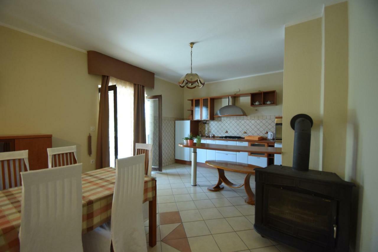 Apartments Nina Starigrad Paklenica Luaran gambar